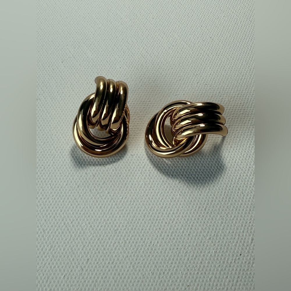 Chunky hoop earrings High-quality gold plated - Picture 13 of 14